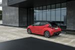 Toyota Yaris Hybrid 2020 года (WW)